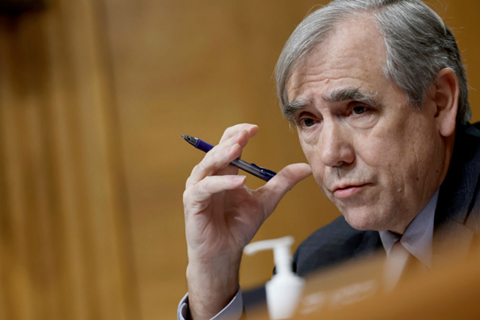 Good Afternoon, News: Site of First Tent Encampment Announced, TriMet Reveals Budget, and Norfolk Southern CEO Grilled in Washington